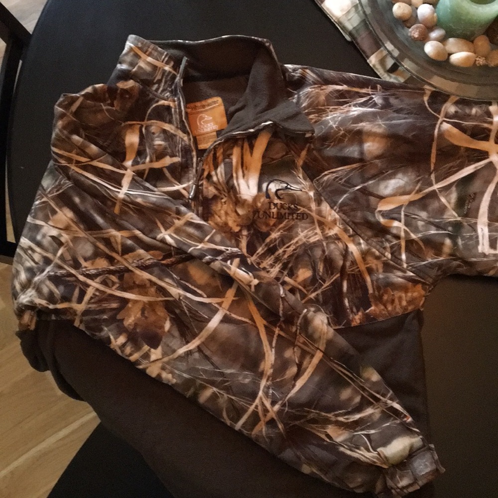 Duck’s Unlimited fleece pullover